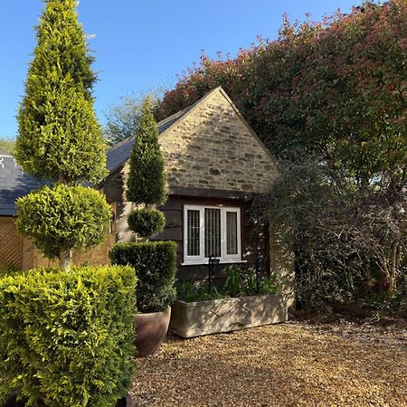 צ'יפנהאם Mulberry House Farm Mulberry Lodge מראה חיצוני תמונה