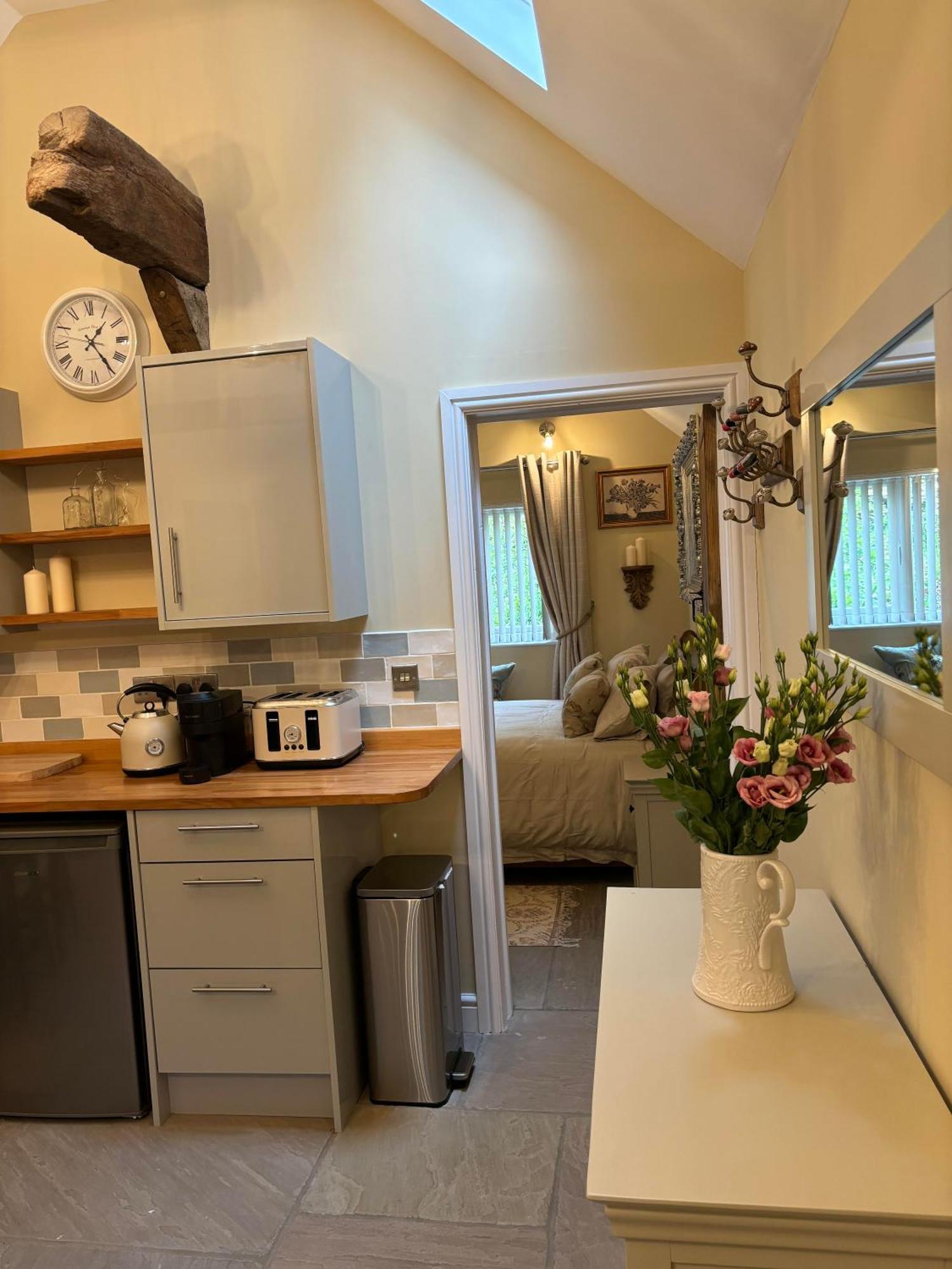 צ'יפנהאם Mulberry House Farm Mulberry Lodge מראה חיצוני תמונה